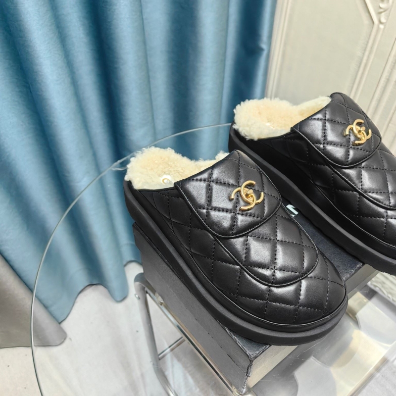 Chanel Slippers